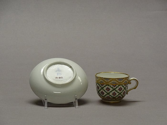 Small Cup and Saucer Slider Image 2